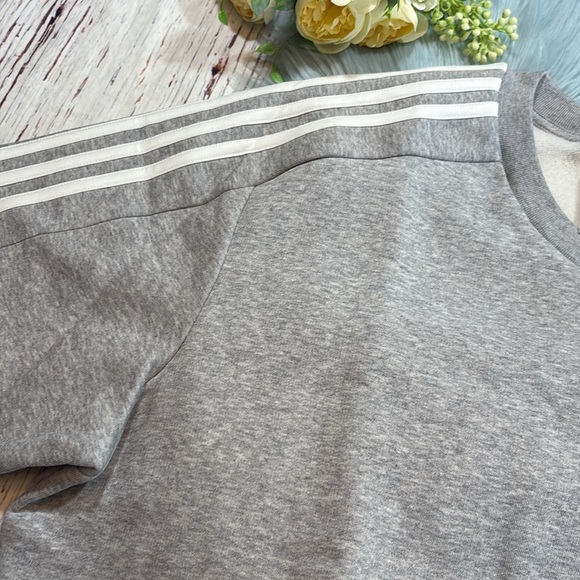 NWT Adidas Grey 3 Stripe Sweatshirt sz L - Picture 3 of 11